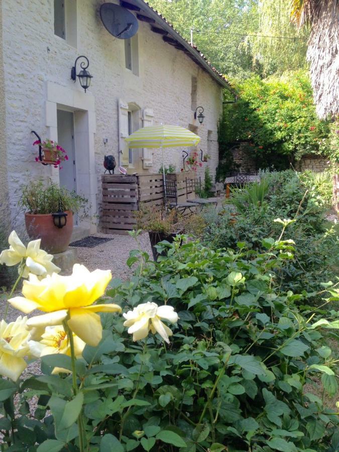 Gite Du Calme 3 Star Bed & Breakfast Cognac Cherac Bagian luar foto